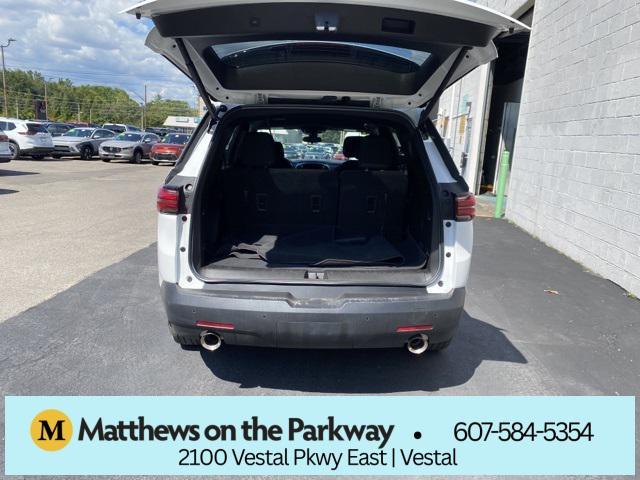 used 2022 Chevrolet Traverse car, priced at $33,494