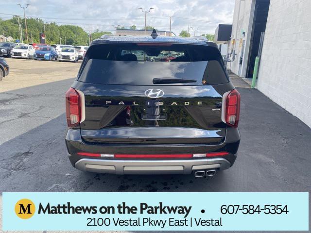 used 2025 Hyundai Palisade car, priced at $39,993
