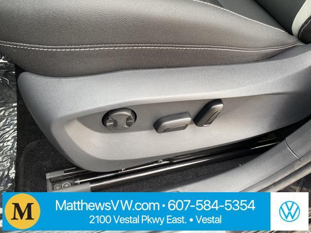 new 2025 Volkswagen Taos car, priced at $36,798