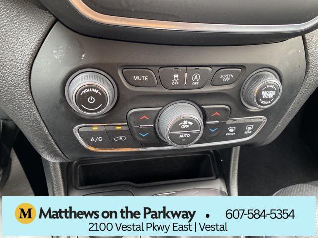 used 2023 Jeep Cherokee car, priced at $24,857