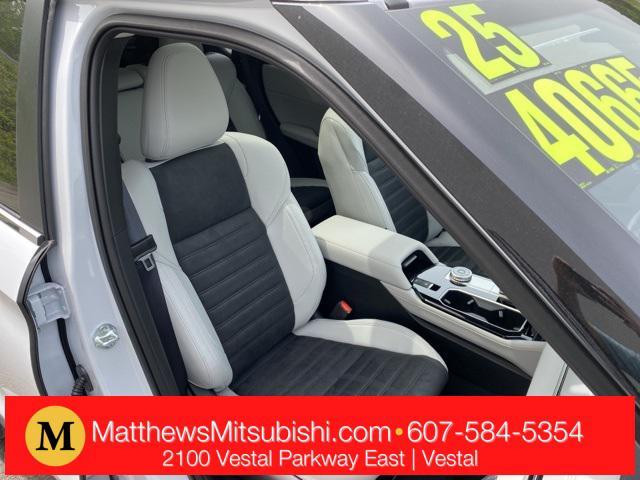 new 2025 Mitsubishi Outlander car, priced at $40,665