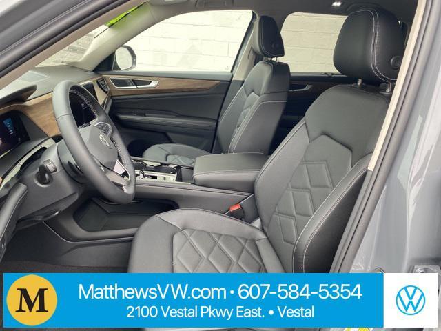 new 2025 Volkswagen Atlas car, priced at $46,827