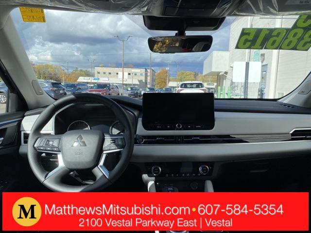 new 2025 Mitsubishi Outlander car, priced at $37,437