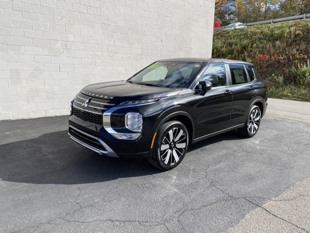 new 2025 Mitsubishi Outlander car, priced at $38,615