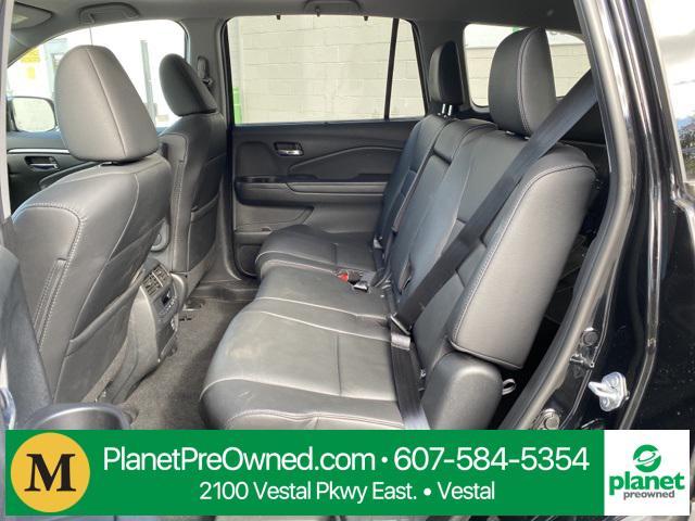 used 2021 Honda Pilot car, priced at $32,990