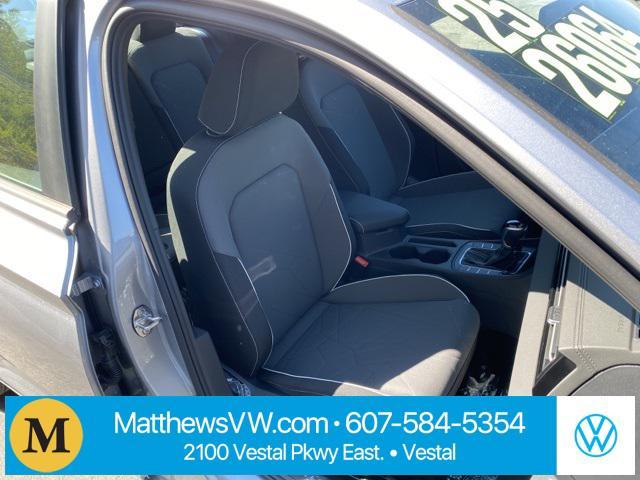 new 2025 Volkswagen Jetta car, priced at $25,664