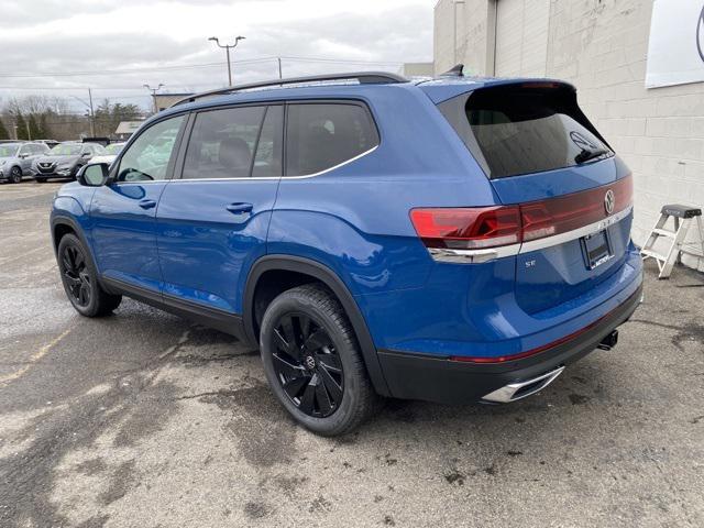 new 2025 Volkswagen Atlas car, priced at $45,000