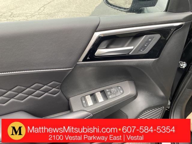 new 2025 Mitsubishi Outlander PHEV car, priced at $50,722