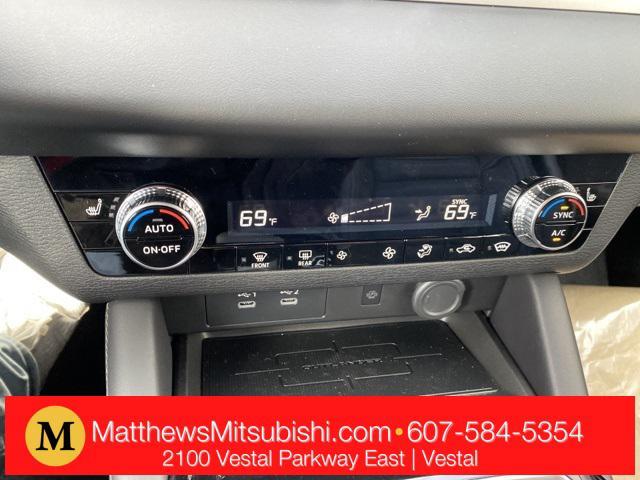 new 2025 Mitsubishi Outlander car, priced at $36,948