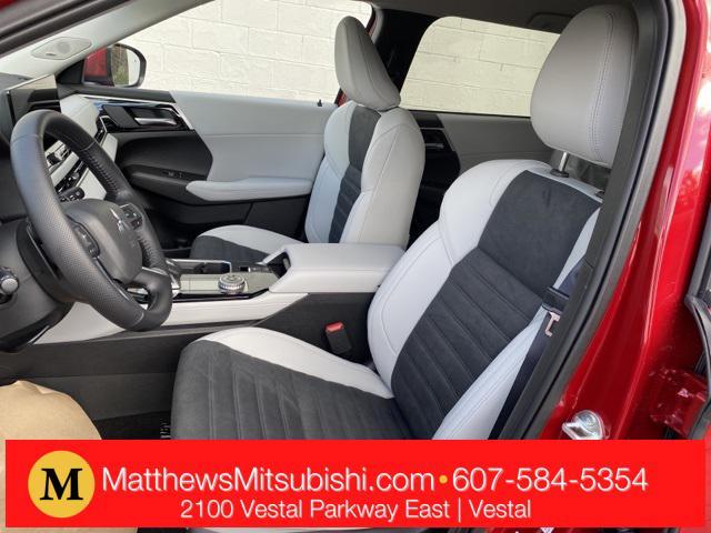 new 2025 Mitsubishi Outlander car, priced at $37,828