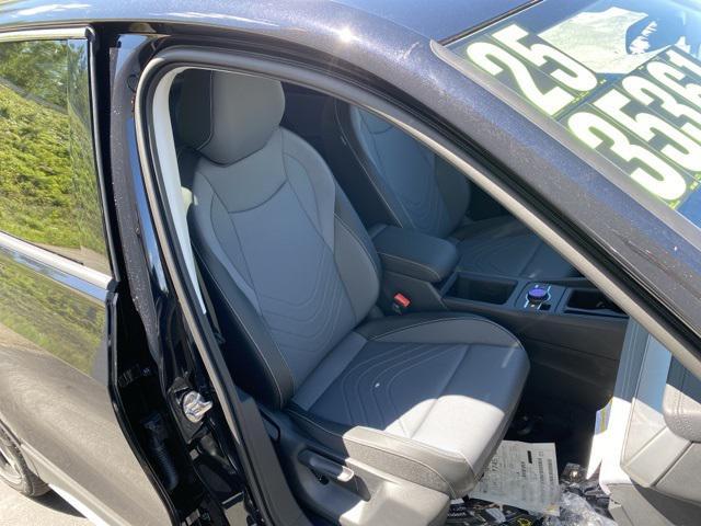 new 2025 Volkswagen Tiguan car, priced at $35,361