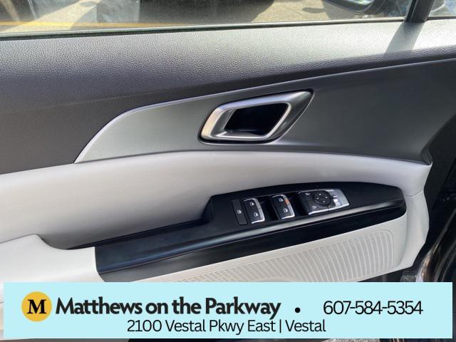 used 2024 Kia Carnival car, priced at $34,943