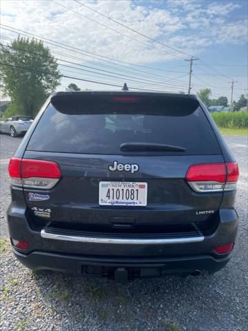 used 2015 Jeep Grand Cherokee car, priced at $11,495