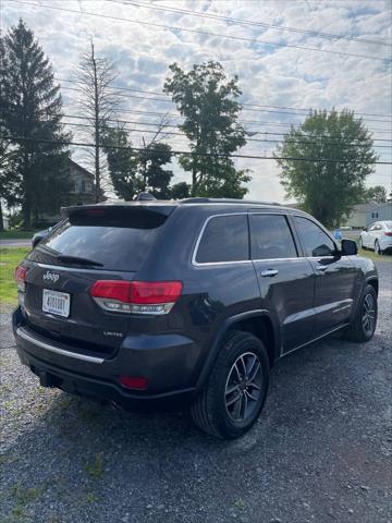 used 2015 Jeep Grand Cherokee car, priced at $11,495