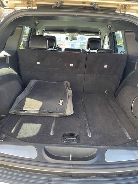 used 2014 Jeep Grand Cherokee car, priced at $12,975