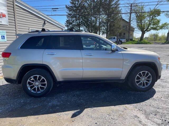 used 2014 Jeep Grand Cherokee car, priced at $12,975