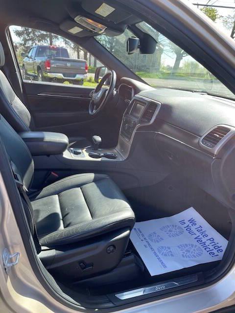used 2014 Jeep Grand Cherokee car, priced at $12,975