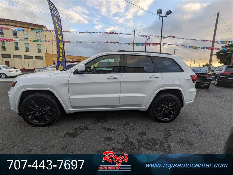 used 2018 Jeep Grand Cherokee car, priced at $17,995