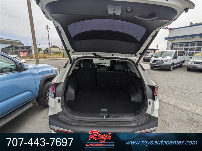 used 2023 Kia Sportage Hybrid car, priced at $28,995