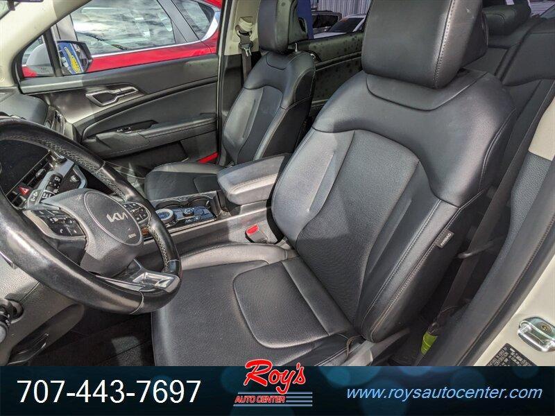 used 2023 Kia Sportage Hybrid car, priced at $28,995