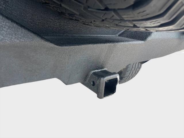 used 2015 Jeep Wrangler Unlimited car, priced at $17,990