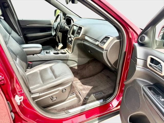 used 2017 Jeep Grand Cherokee car, priced at $18,990