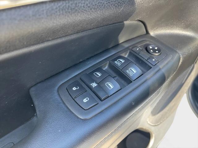 used 2021 Jeep Grand Cherokee car, priced at $26,990