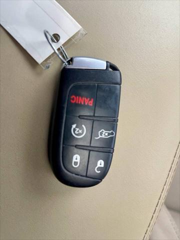 used 2014 Jeep Grand Cherokee car, priced at $14,990