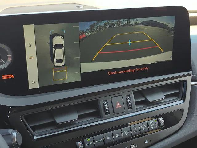 new 2025 Lexus ES 300h car, priced at $53,493