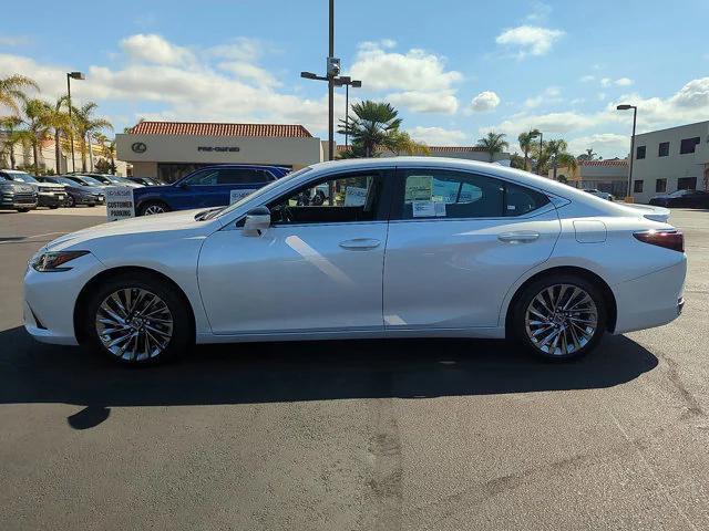 new 2025 Lexus ES 300h car, priced at $53,493