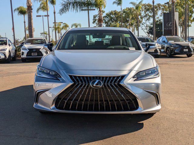 new 2025 Lexus ES 300h car, priced at $53,433