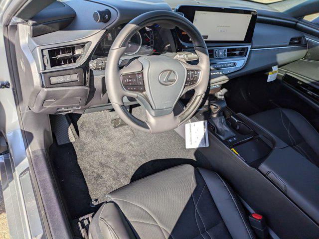 new 2025 Lexus ES 300h car, priced at $53,433