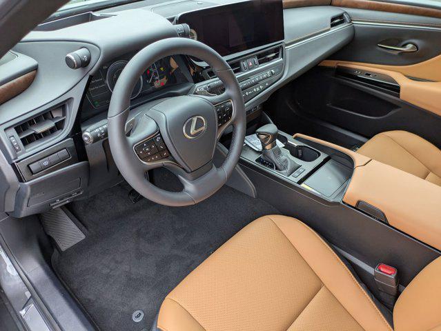 new 2025 Lexus ES 300h car, priced at $50,614