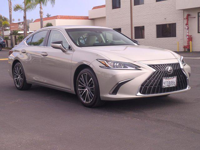 used 2025 Lexus ES 300h car, priced at $45,281