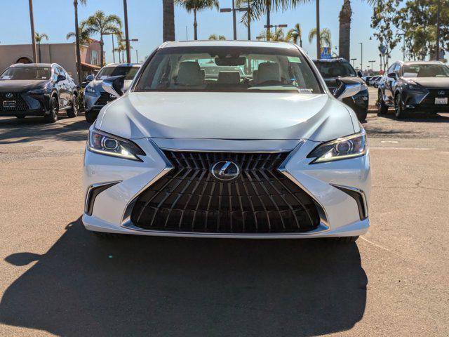 new 2025 Lexus ES 300h car, priced at $48,755