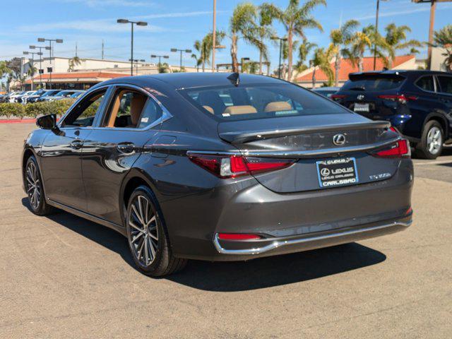 new 2025 Lexus ES 300h car, priced at $48,071