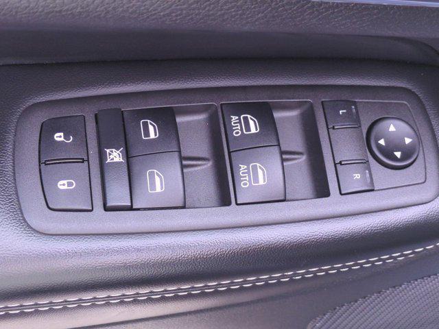 used 2021 Jeep Grand Cherokee car, priced at $26,281