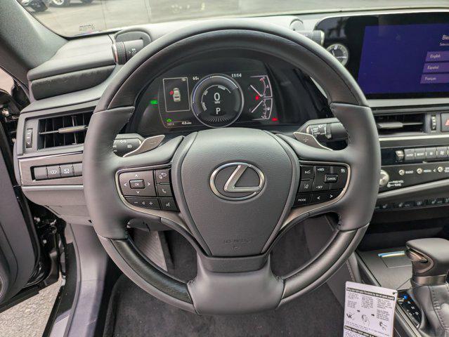 new 2025 Lexus ES 300h car, priced at $56,154