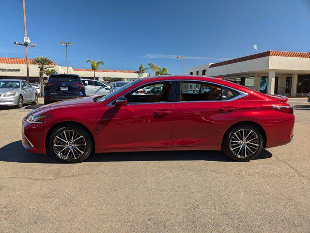 new 2025 Lexus ES 300h car, priced at $47,515