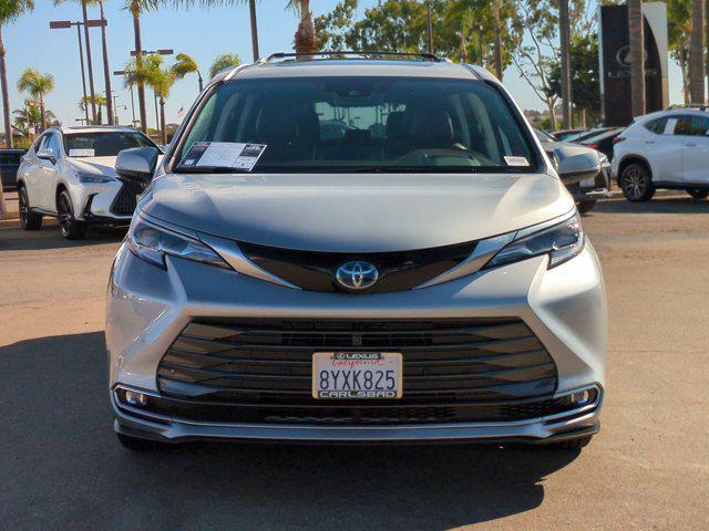 used 2022 Toyota Sienna car, priced at $52,552