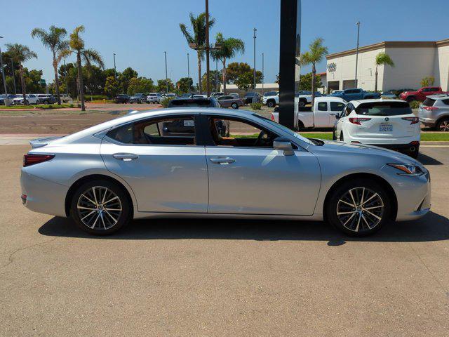 used 2024 Lexus ES 300h car, priced at $40,494