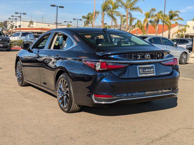 new 2025 Lexus ES 300h car, priced at $55,134