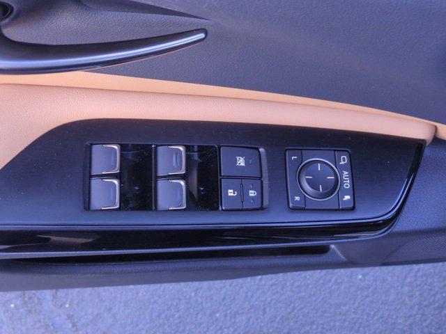 used 2024 Lexus ES 300h car, priced at $38,525