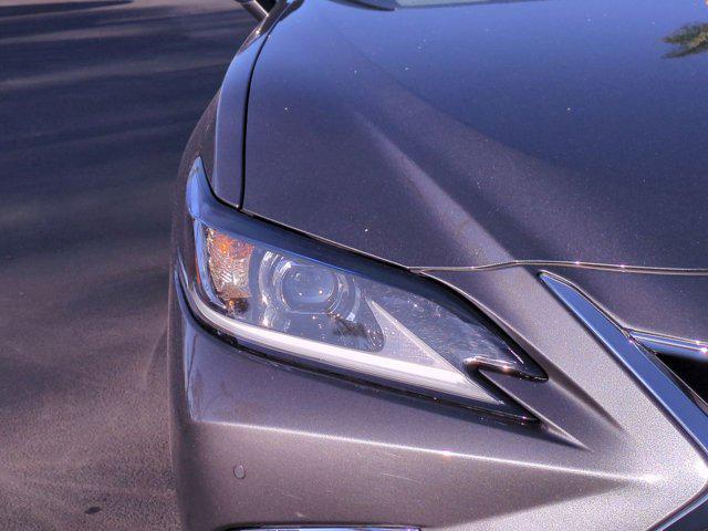 used 2024 Lexus ES 300h car, priced at $38,525