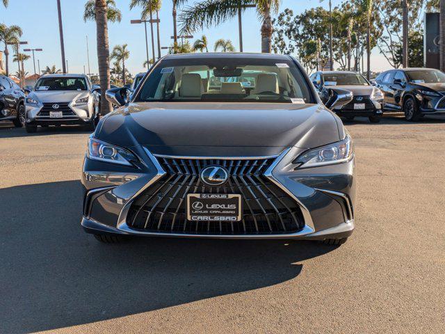 new 2025 Lexus ES 300h car, priced at $51,549