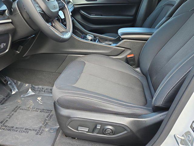 used 2024 Jeep Grand Cherokee car, priced at $23,143