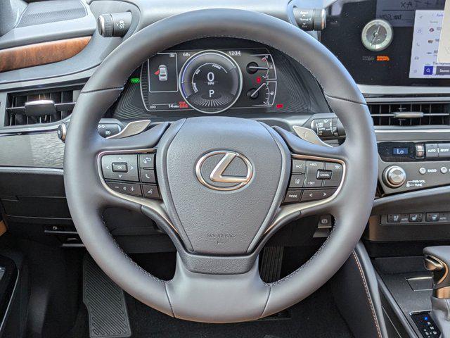 new 2025 Lexus ES 300h car, priced at $48,884