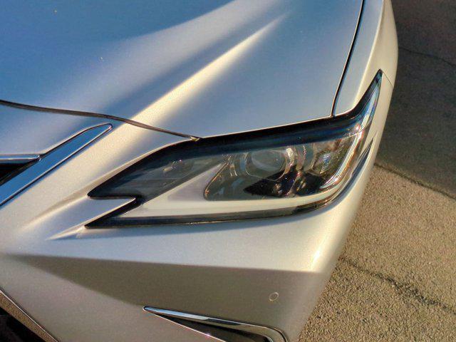 used 2024 Lexus ES 300h car, priced at $39,653