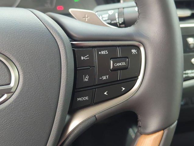 used 2025 Lexus ES 350 car, priced at $47,838
