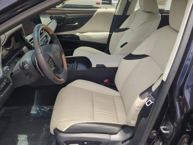 used 2025 Lexus ES 350 car, priced at $47,838
